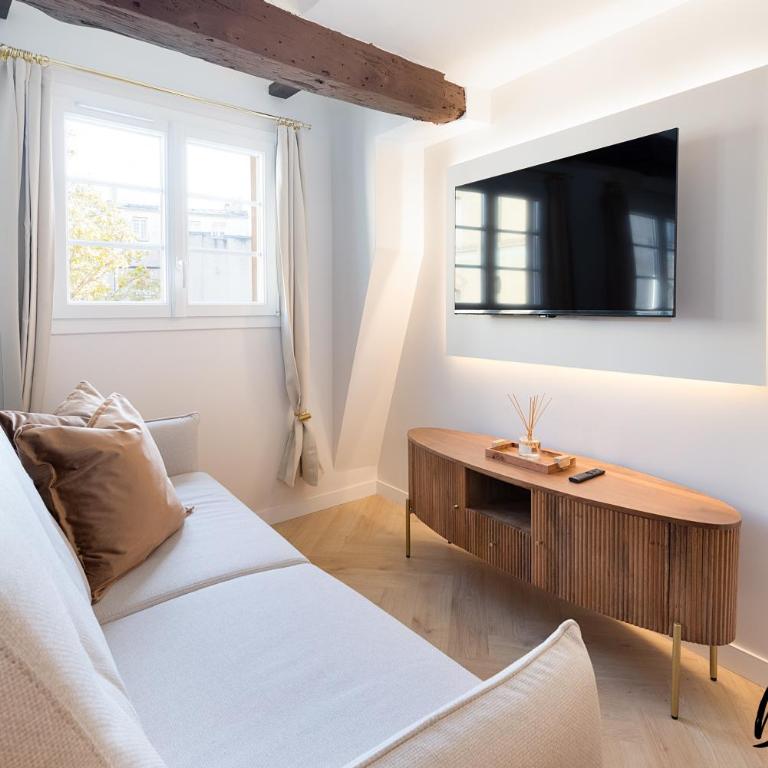 SUPER CENTRAL Designer One-Bedroom - Marais - FREE Parking - Appartement 1 Chambre - 20