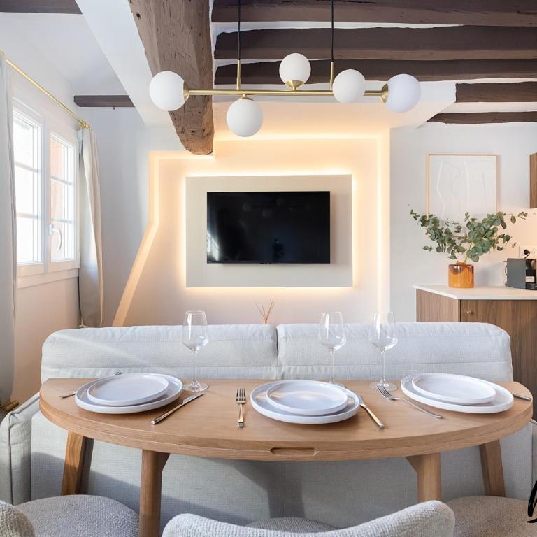SUPER CENTRAL Designer One-Bedroom - Marais - FREE Parking - Appartement 1 Chambre - 4