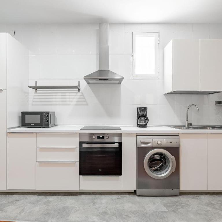Sol Apartments - En el centro de Madrid - Apartamento de 2 dormitorios - 11