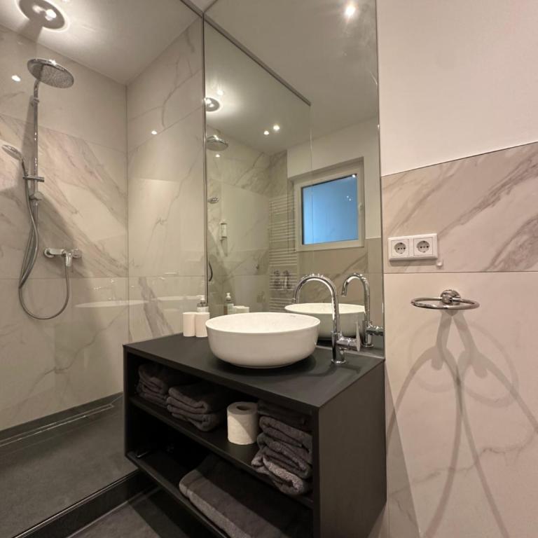 8-LIVING Apartment Houses - Apartment mit 2 Schlafzimmern - 16