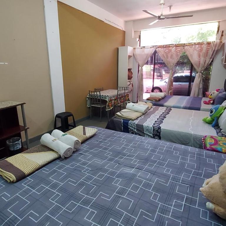 Hospedaje Encarnación - Comfort Quadruple Room - 9