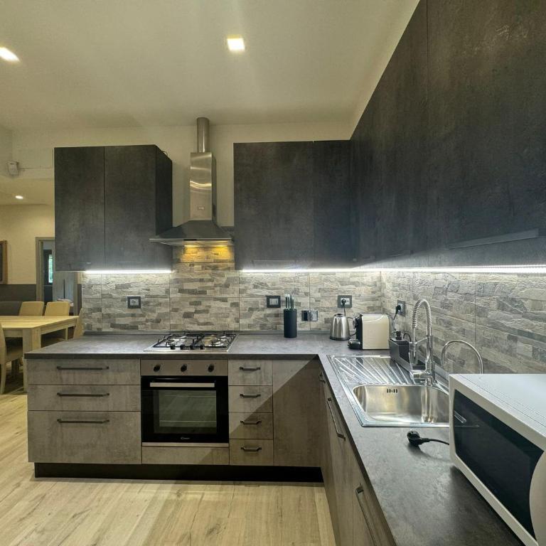 Laura's house in Alberone - Appartamento con 3 Camere da Letto - 23
