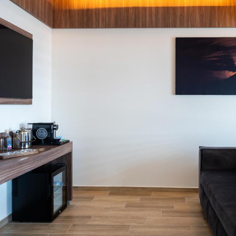 Radisson Puebla Angelopolis - Suite con 2 camas grandes - Pasillo interior - No fumadores - 1