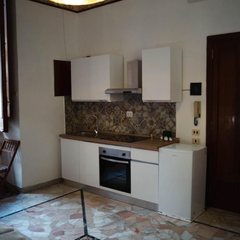 Lecce Centro Accommodation - Monolocale Matrimoniale Deluxe - 3