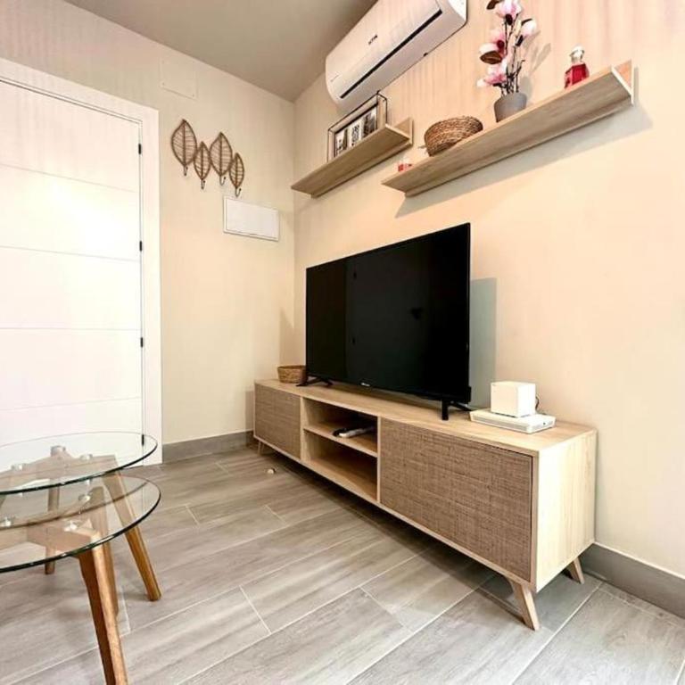 Apartamentos Rincón Andaluz 4 - One-Bedroom Deluxe Apartment - 9