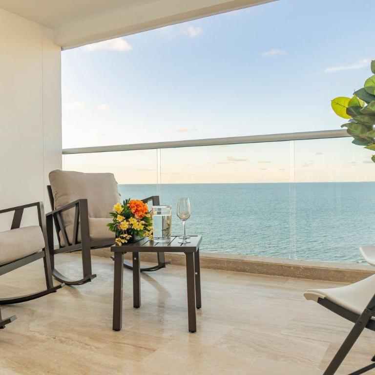 CB1427 Acogedora Suite Frente al Mar-Atardecer - Suite con cama grande - 25