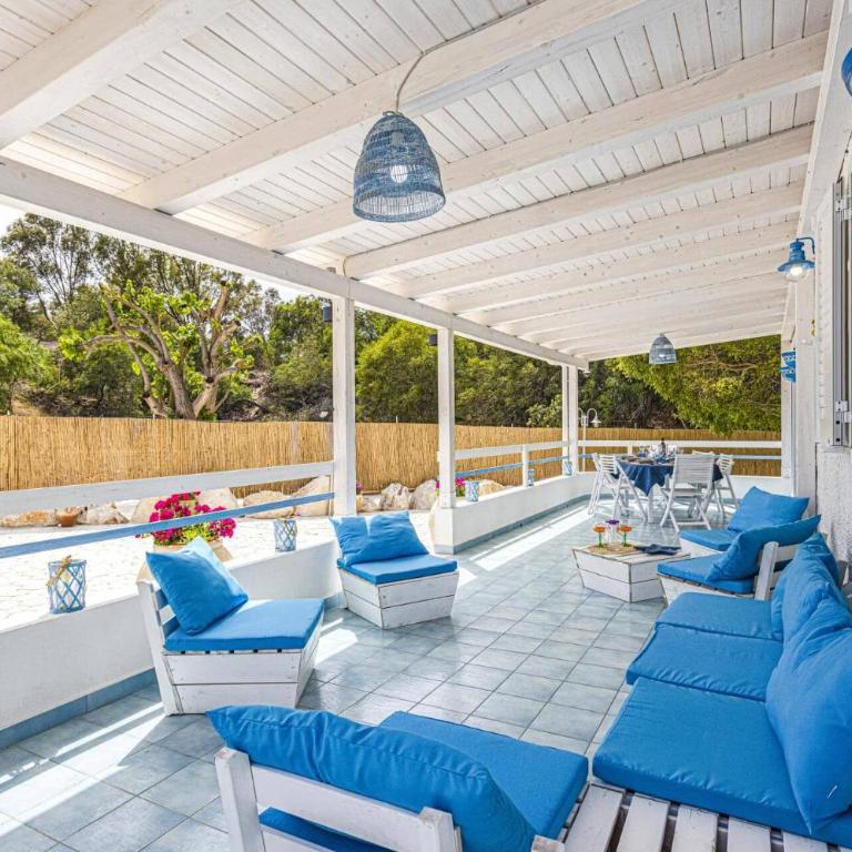 Villa Mediterraneo by Villa Plus - Villa - 12