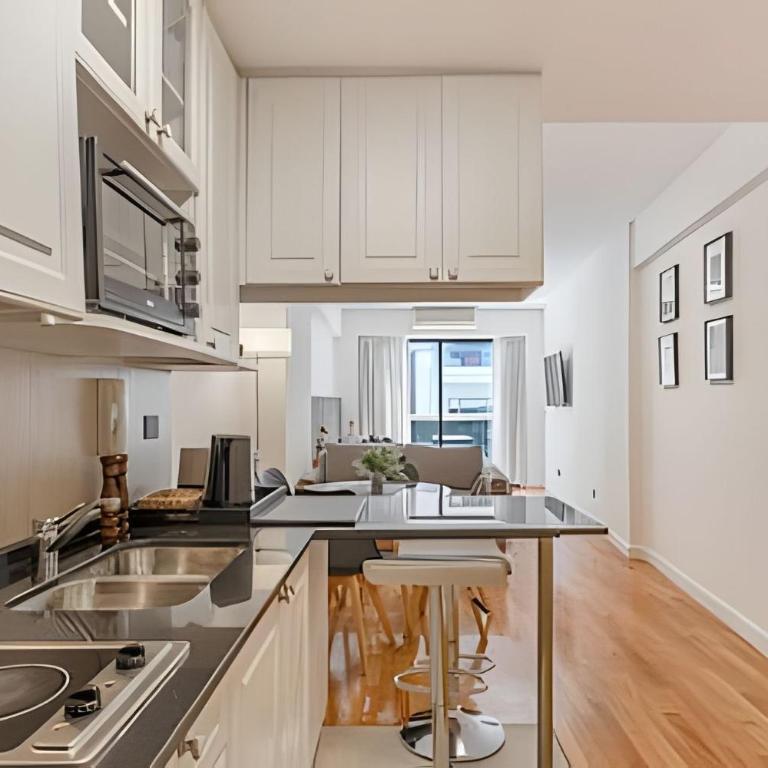 Arenales: Modernos Apartamentos con Piscina y Seguridad 24Hs. en Recoleta - Apartamento Estudio con balcón - 14