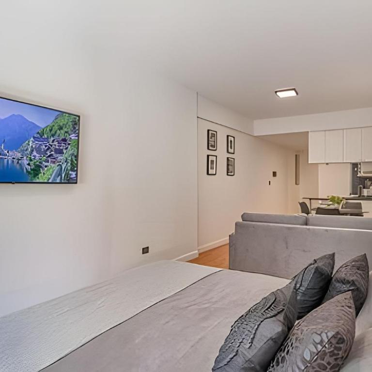 Arenales: Modern Apartments with Pool and 24-Hour Security in Recoleta - Studio Apartment with Balcony - 37