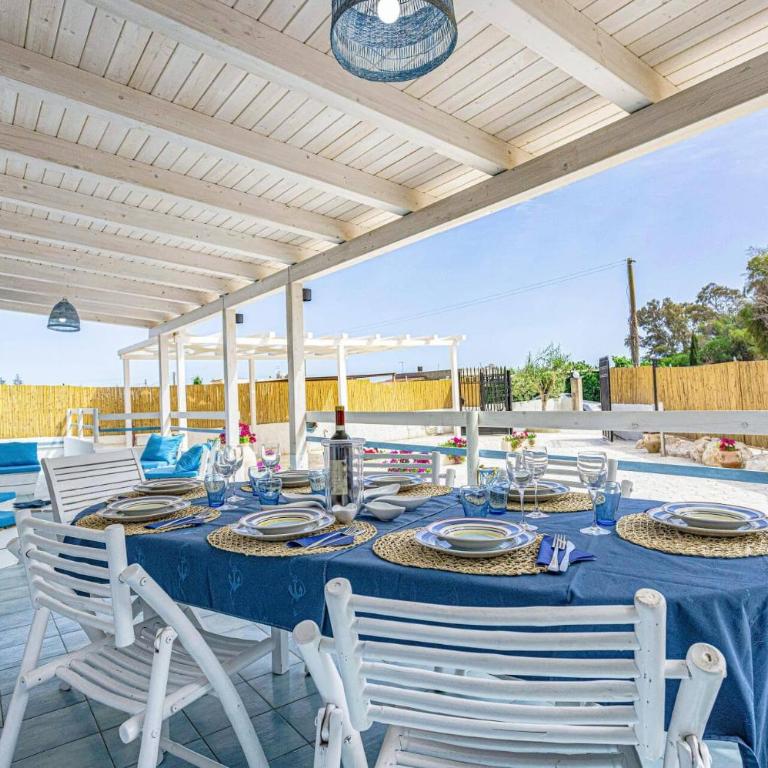 Villa Mediterraneo by Villa Plus - Villa - 13