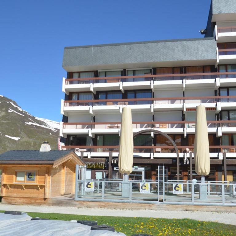 Appartement rénové 3 pièces pour 6 pers, balcon, 2 sdb, proche ascenseur, skis, qualité 4 flocons - FR-1-452-203 - Apartment (6 Erwachsene) - 18