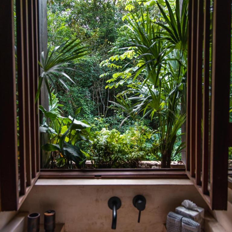 Boca de Agua Bacalar - Two Bedroom Pool Villa Double Bed - 7