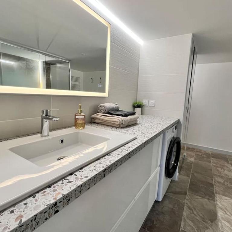 9 Écluses-Canal du midi Logement entier T2 climatisé avec piscine - Appartement 1 Chambre - 21