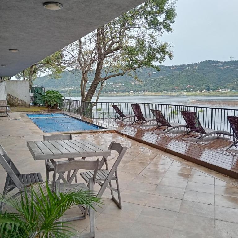 La Casa del Lago - Four-Bedroom House - 26