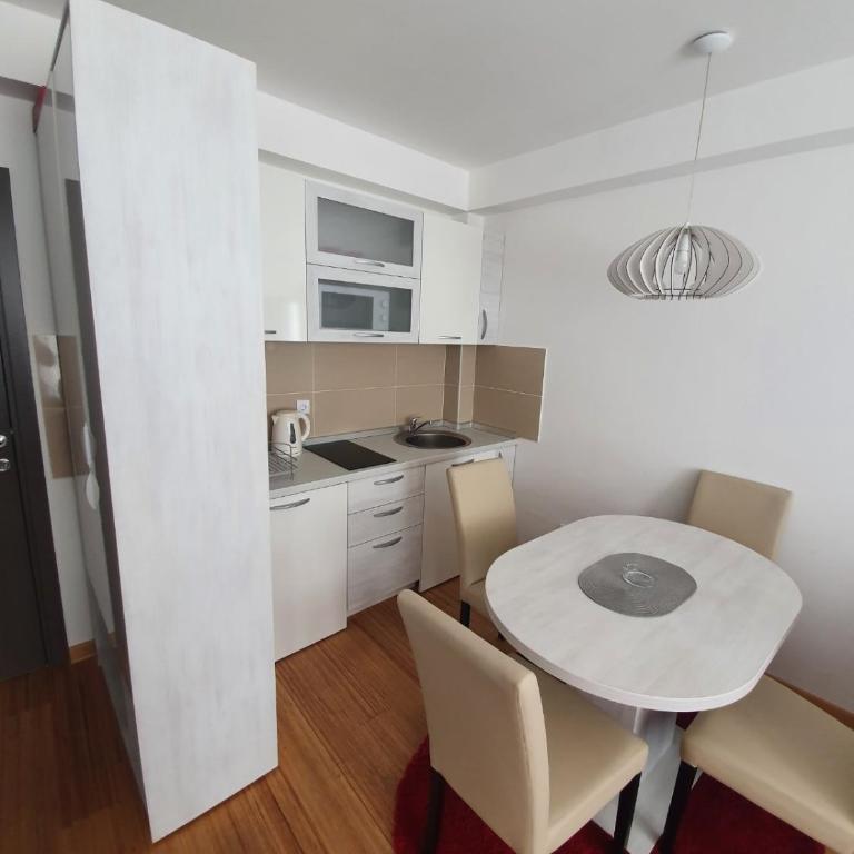 Tri srca - Kraljevi Cardaci - Apartman sa 1 Spavaćom Sobom - 3