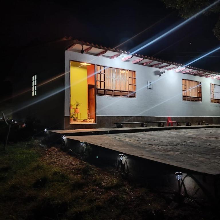 Buena vista, espacio natural. - Casa - 8