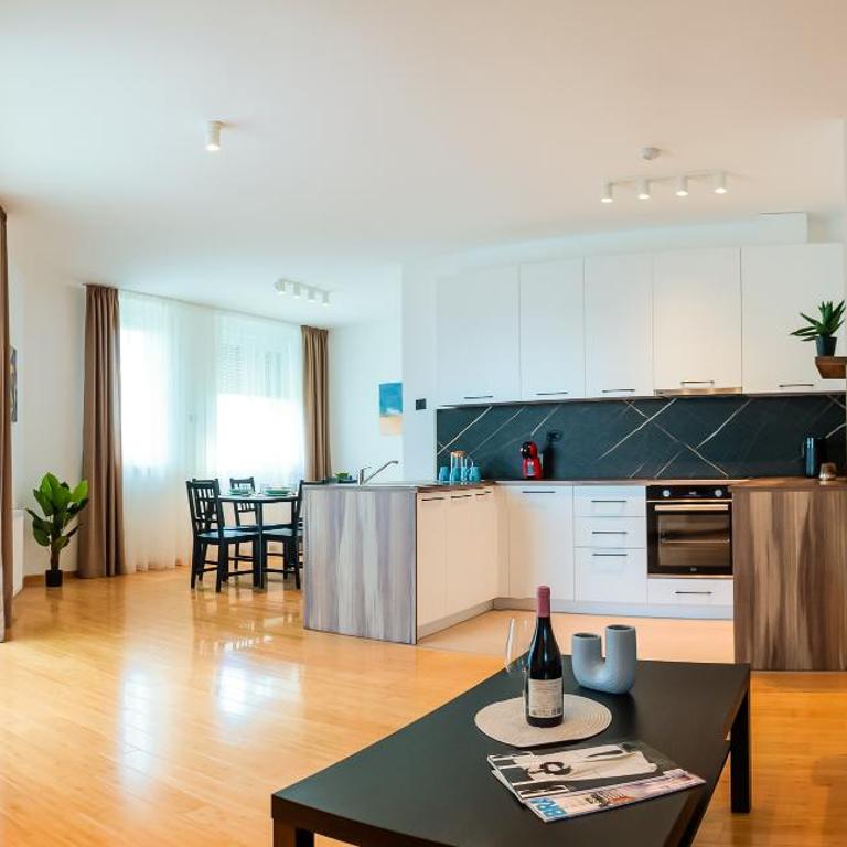 TESLA Residence Subotica - Two-Bedroom Family Apartment - 1