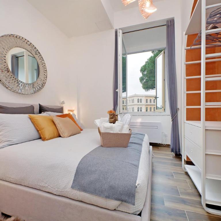 Romance al Colosseo 3 - Four-Bedroom Luxury Apartment - 7