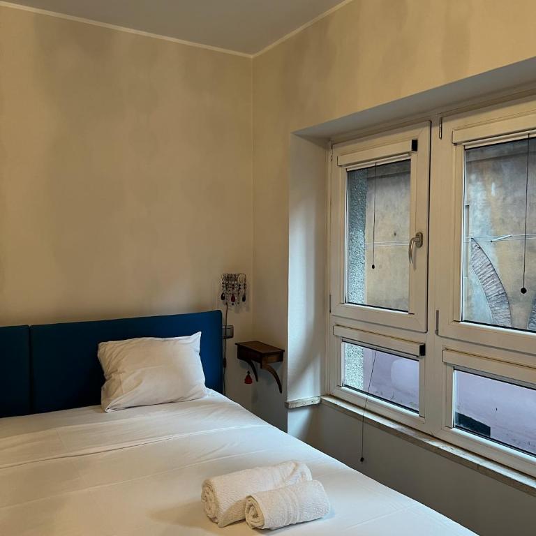 Maison under the towers - Two-Bedroom Apartment - 2