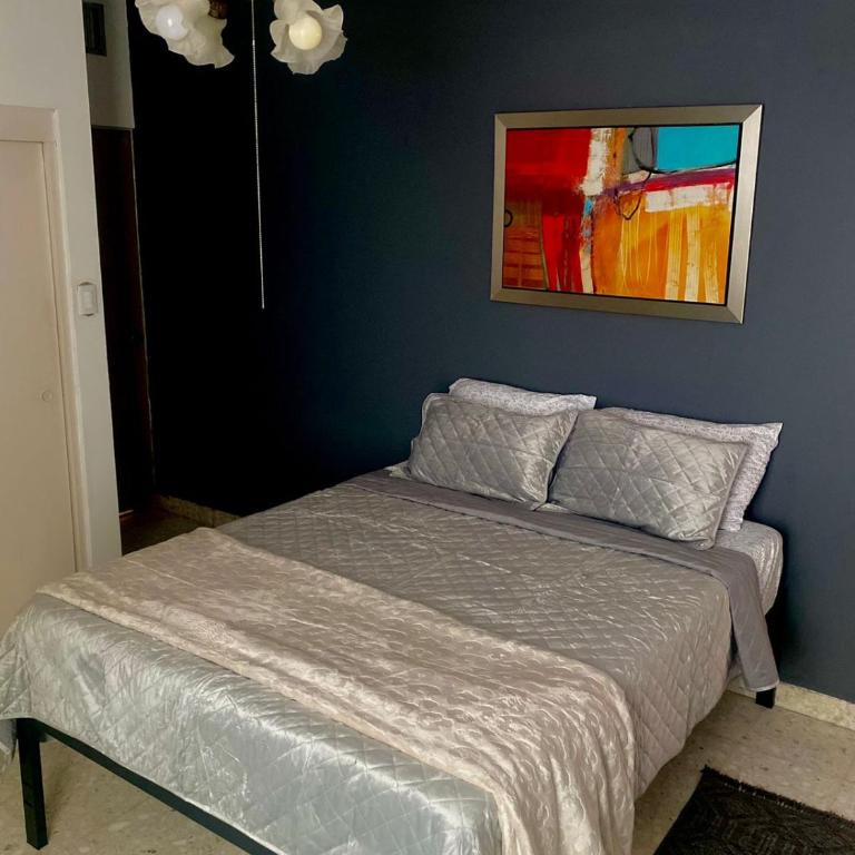 Luna Menguante - Standard Double Room with Shared Bathroom - 1
