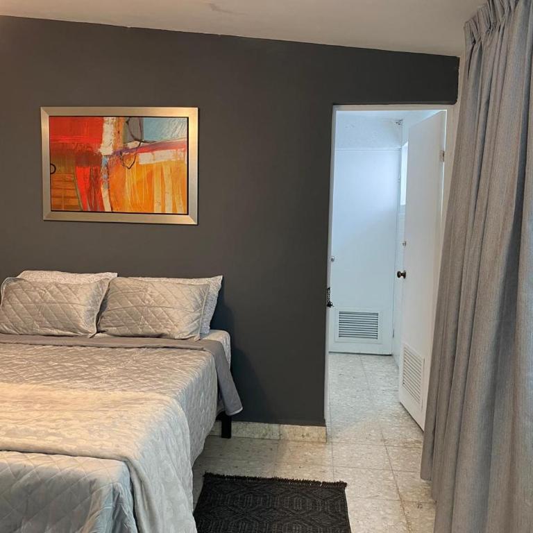 Luna Menguante - Standard Double Room with Shared Bathroom - 2