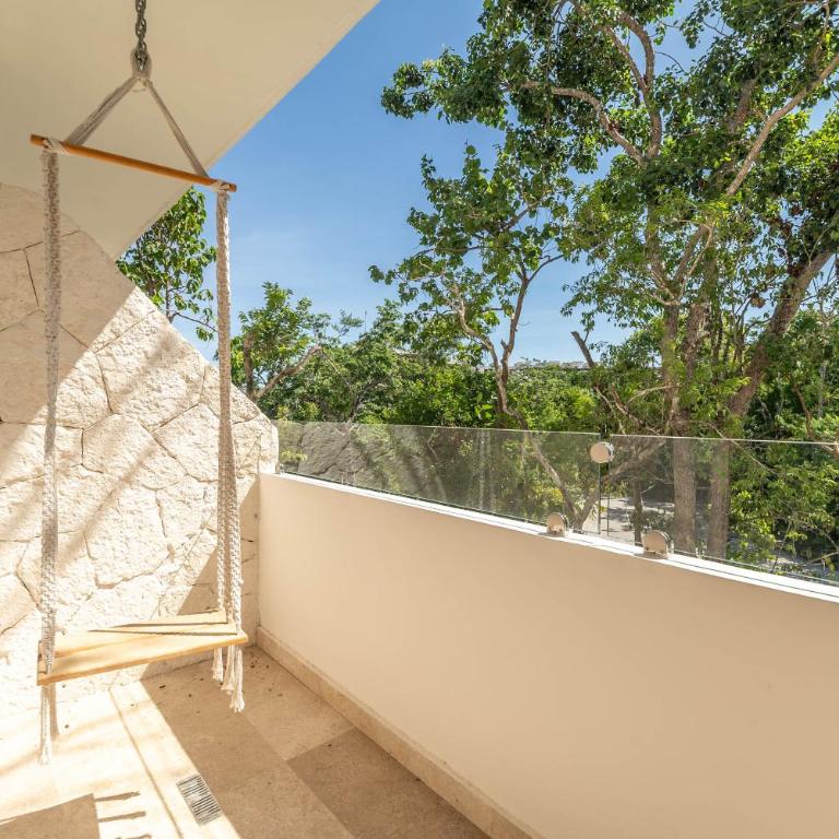 1 BD Suite with Private Balcony, Rooftop Pool, Gym - Apartment - 6