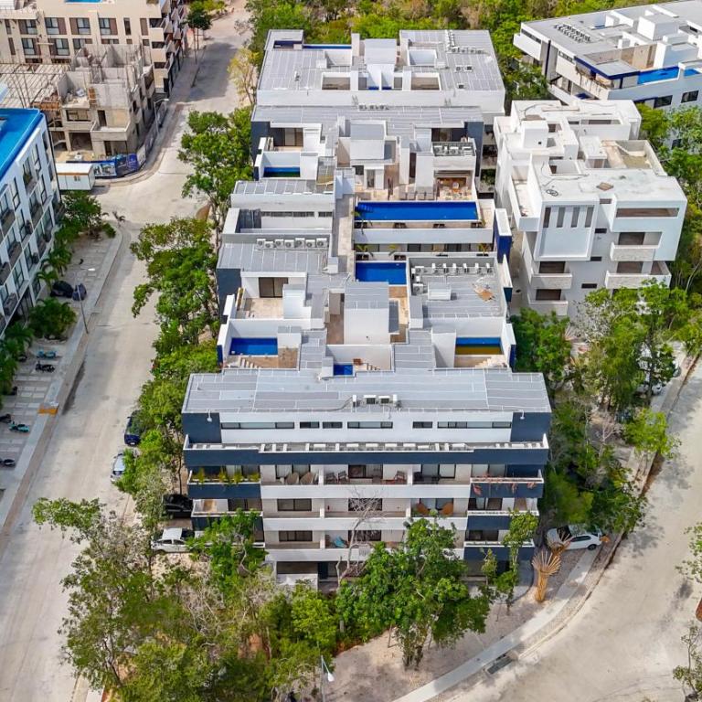 1 BD Suite with Private Balcony, Rooftop Pool, Gym - Apartment - 34