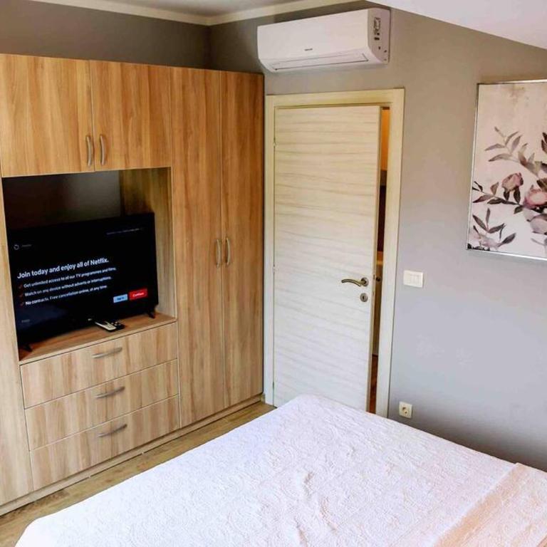 Super Cute Home With Sea & Montain View, Pool, Sauna, HotTube, Steaming, Gym, Garden and More - One-Bedroom Apartment - 8