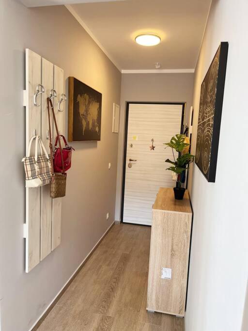 Super Cute Home With Sea & Montain View, Pool, Sauna, HotTube, Steaming, Gym, Garden and More - One-Bedroom Apartment - 31