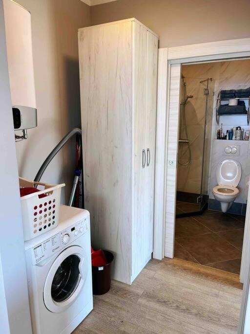 Super Cute Home With Sea & Montain View, Pool, Sauna, HotTube, Steaming, Gym, Garden and More - One-Bedroom Apartment - 64