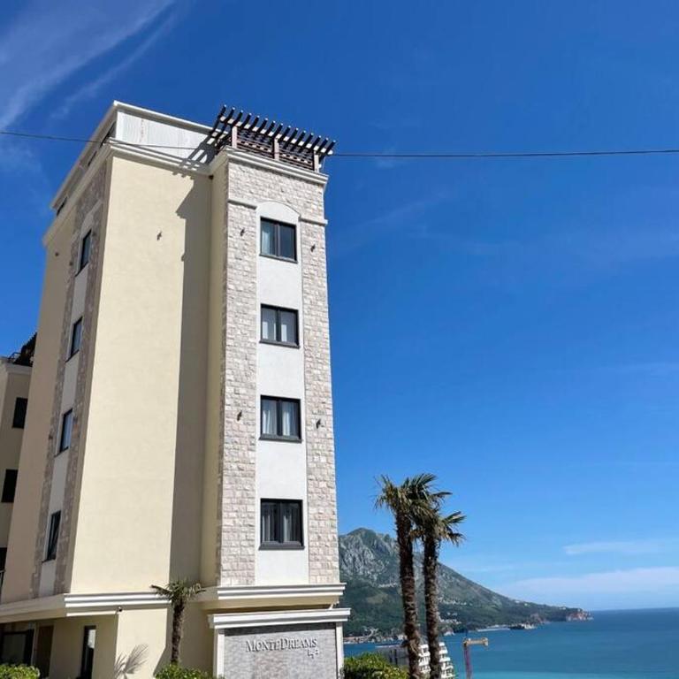 Super Cute Home With Sea & Montain View, Pool, Sauna, HotTube, Steaming, Gym, Garden and More - One-Bedroom Apartment - 89