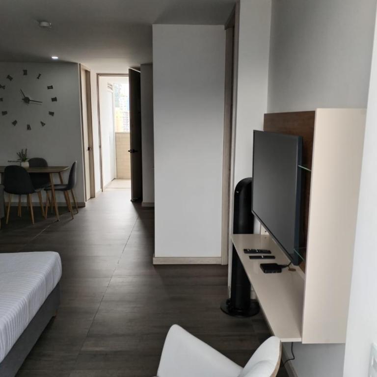 Loft Sabaneta 01, Súper Ubicación - Apartamento de 1 dormitorio - 8