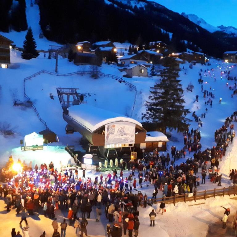 Studio central pour 3 pers., proche pistes - FR-1-265-359 - Estudio - 10