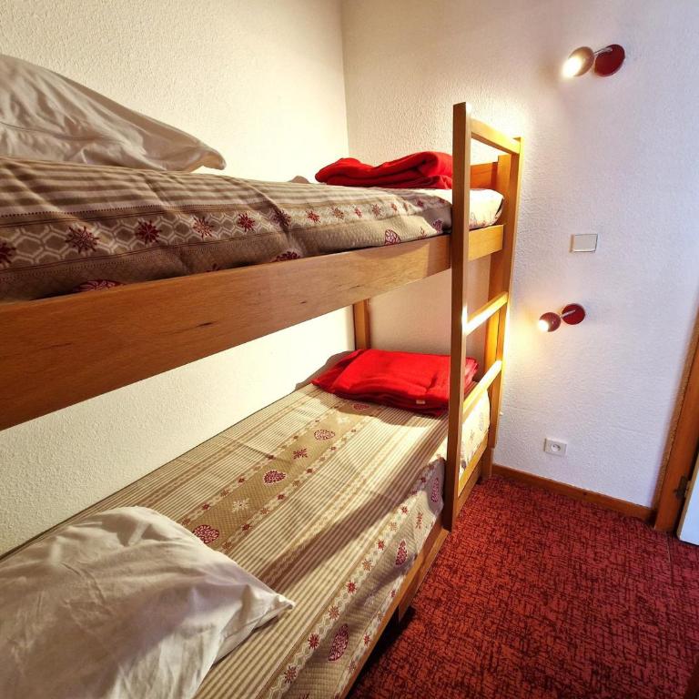 Appartement cosy 2 pièces, 4 pers, centre station Valfréjus, proche télécabines - FR-1-265-362 - Apartamento - 9