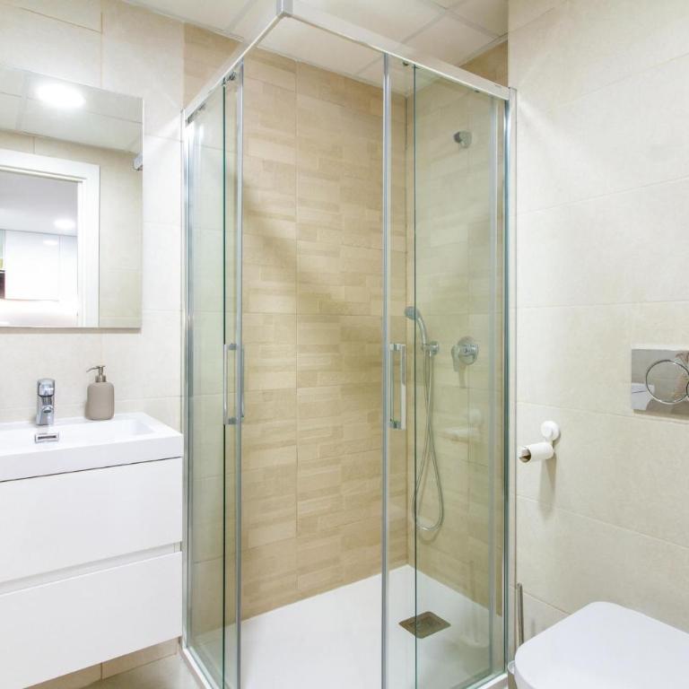 Gorgeous Apartment In Orihuela - Apartamento de 2 dormitorios - 12