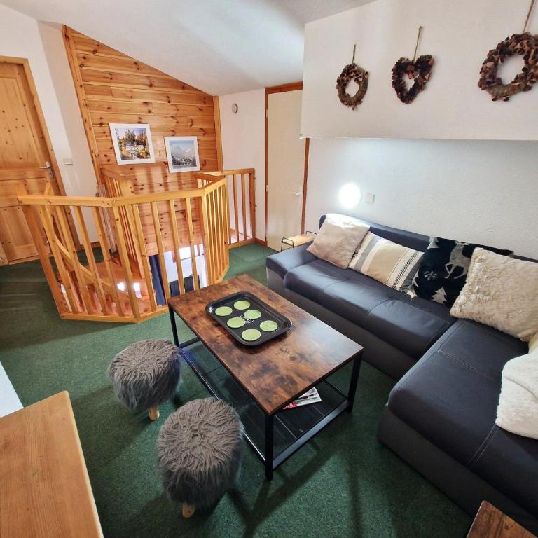 Appartement 8 pers, 3 chambres + mezzanine, Valfréjus, proche pistes - FR-1-265-357 - Apartamento - 18