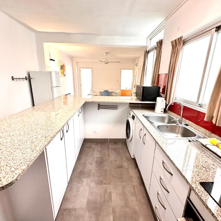 Malvarrosa Beach - Apartamento de 3 dormitorios - 10