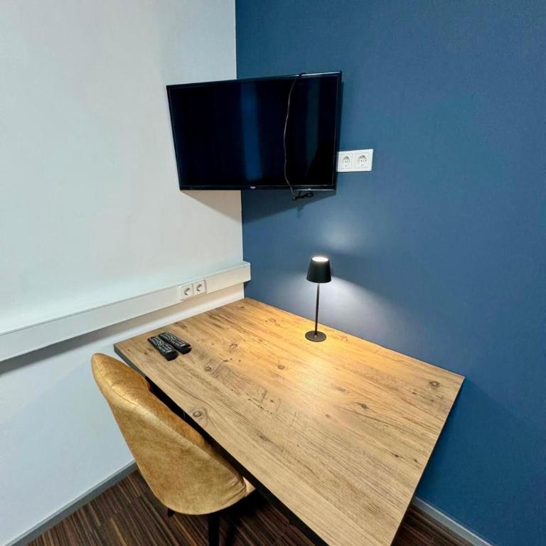 Candy Vibe Inn - Doppelzimmer mit Gemeinschaftsbad - 2