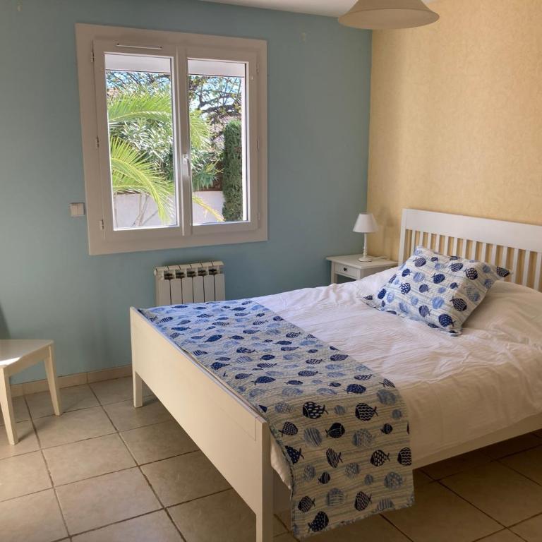 Belle villa spacieuse avec piscine privée, semi climatisée- 10 couchages, wifi, proche canal du midi et à 4 km de la mer LXPIN7 - Maison 4 Chambres - 9