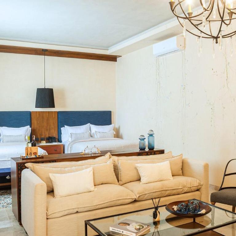 Adoro Hotel Boutique - PREMIUM SUITE DOUBLE WITH BATHTUB - 5