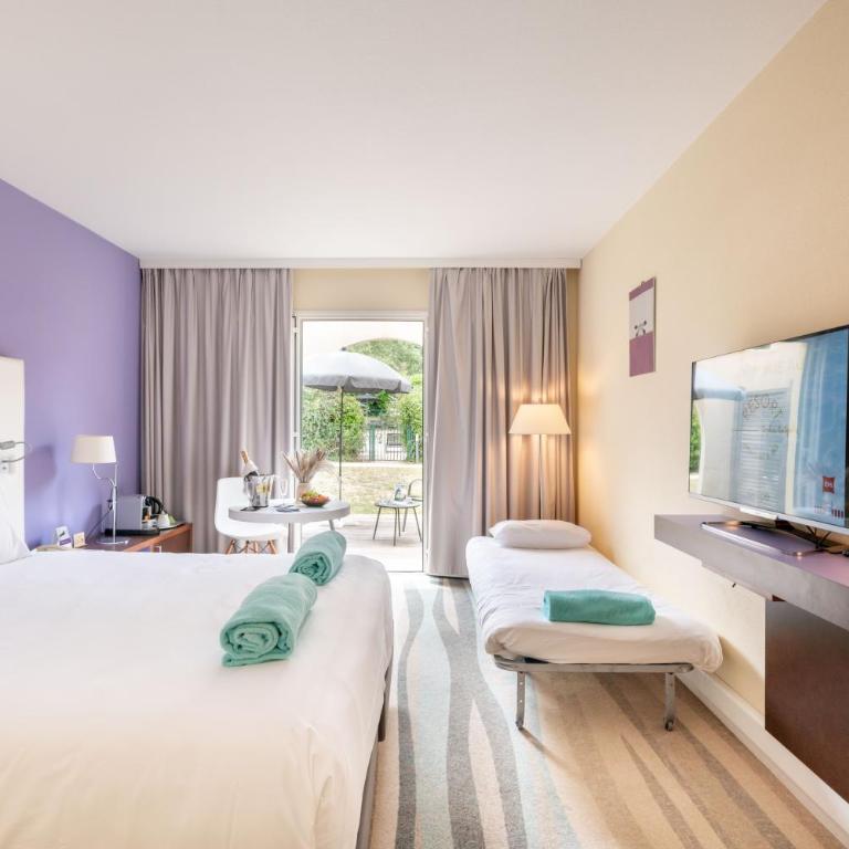 Mercure Antibes Sophia Antipolis - Superior Doppelzimmer mit Schlafsofa und Terrasse - 13