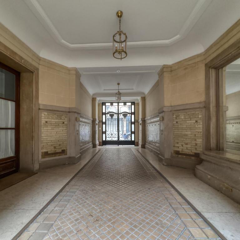 Luxury Place near Champs Elysees - Appartement 3 Chambres Deluxe - 40
