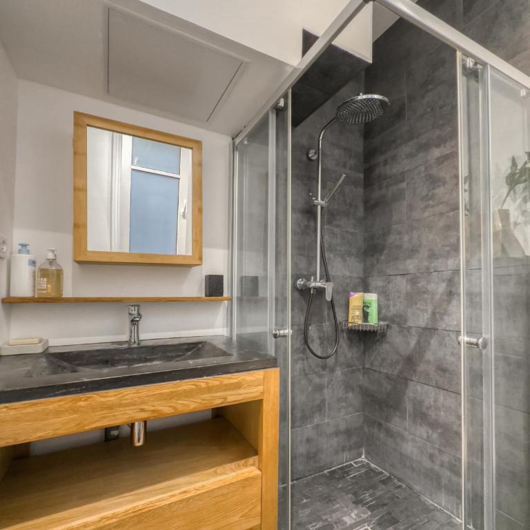Luxury Place near Champs Elysees - Appartement 3 Chambres Deluxe - 33