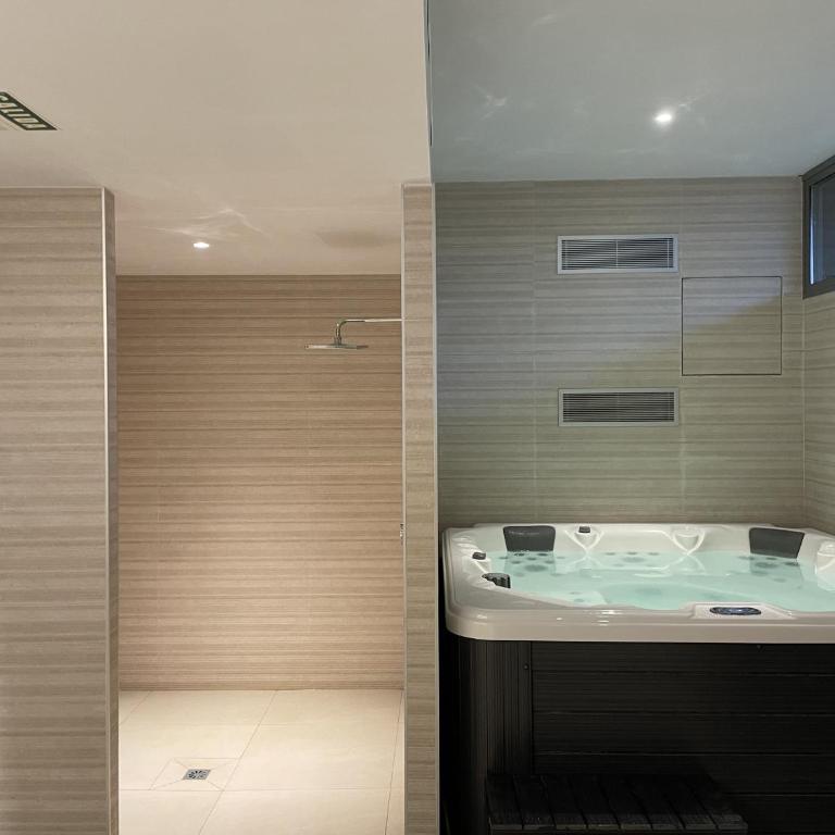 ViVi Homes - Marisol Pool, Sauna, Gym, Spa & Beach - Casa Vacacional de 3 dormitorios - 37
