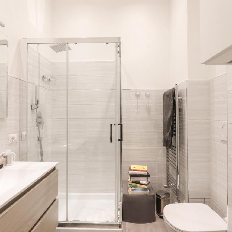 ELE APARTMENT vicino SAN PIETRO e MUSEI VATICANI ROMA - Appartamento Deluxe con 2 Camere da Letto - 22