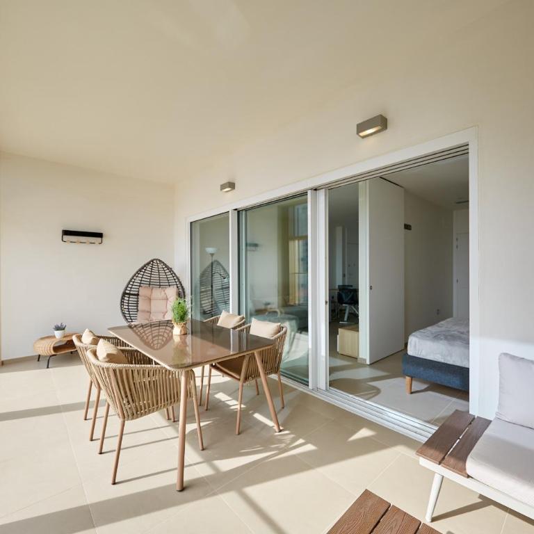 Intempo by Holuxe - 096 - 9th floor - Deluxe Apartment - 9