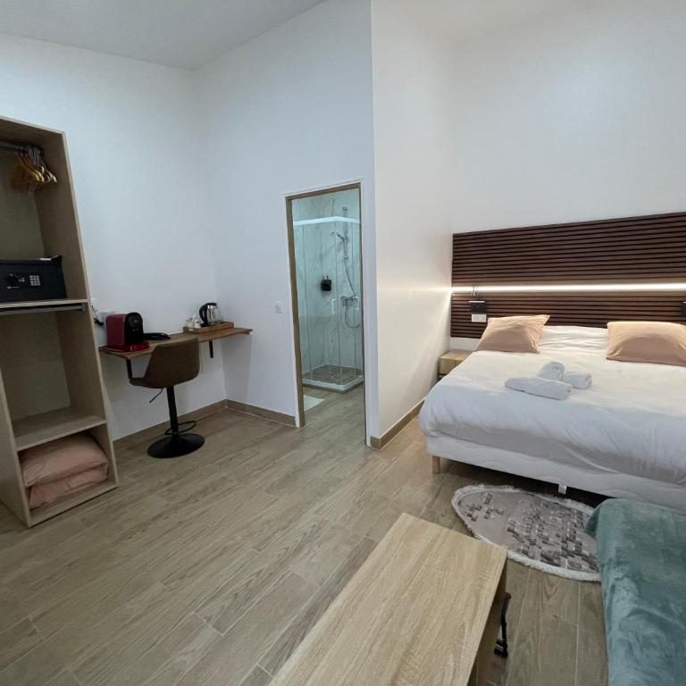 Hôtel du Parc Canal - Stade de France - Habitación Triple - 13