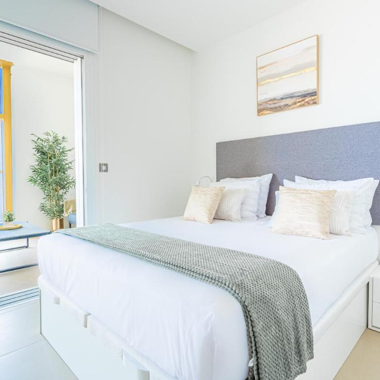 Intempo by Holuxe - 071 - 7th floor - Two-Bedroom Apartment - 11
