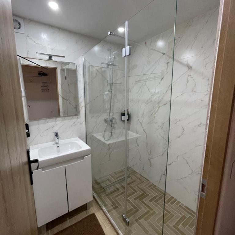 Hôtel du Parc Canal - Stade de France - Habitación Triple - 6