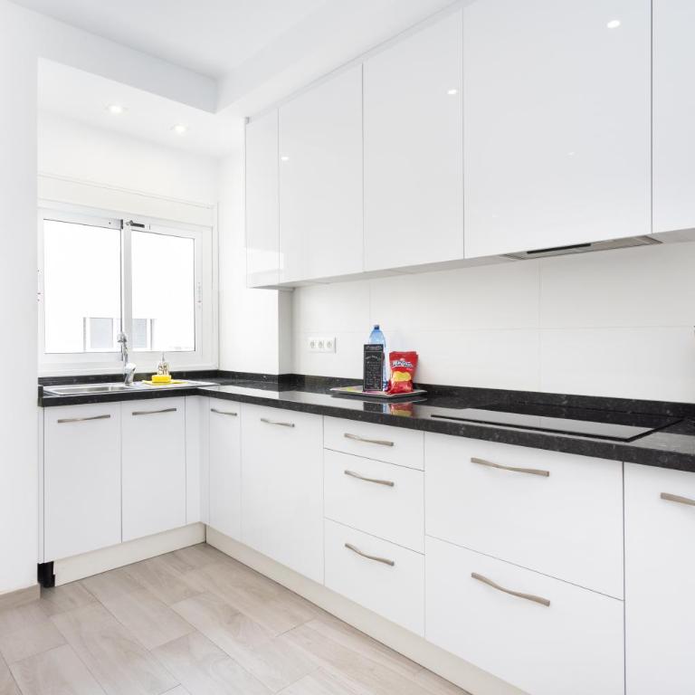 Stylish Urban Stay in Santa Cruz, Plaza Militar - Apartamento de 2 dormitorios - 12